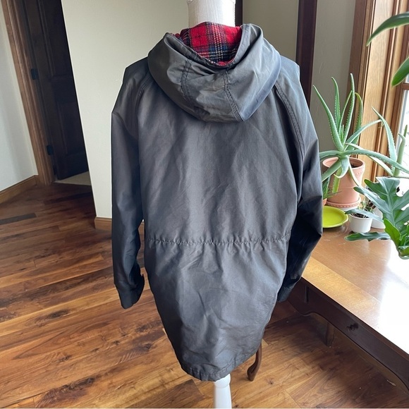 Vintage Woolrich Hooded Chore Jacket with Plaid Lining - Picture 3 of 16